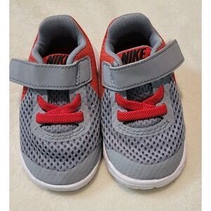 NIKE FLEX EXPERIENCE BABY/NEWBORN SIZE 3C GRAY/RED SHOES - EUC